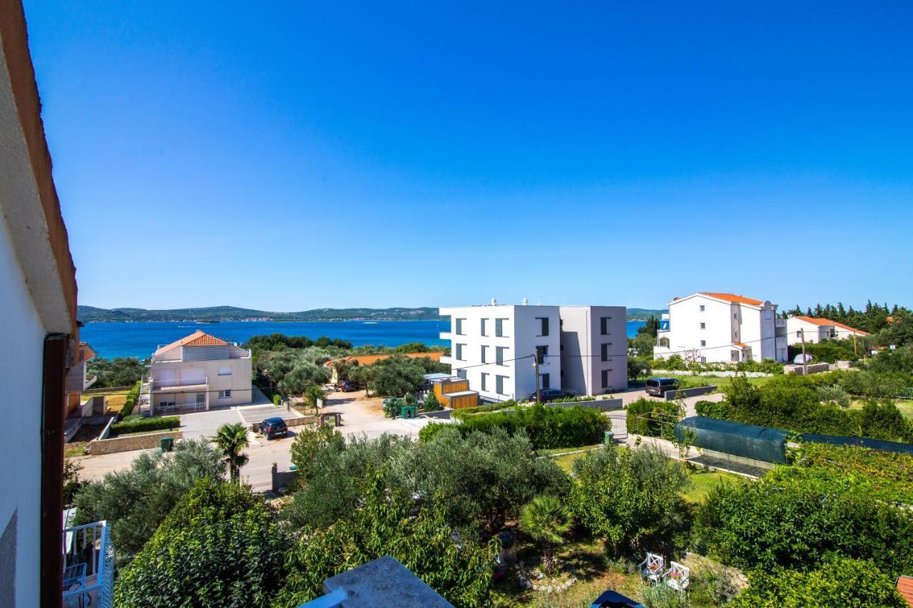 Pansion Adria Hotel Sveti Filip i Jakov Buitenkant foto