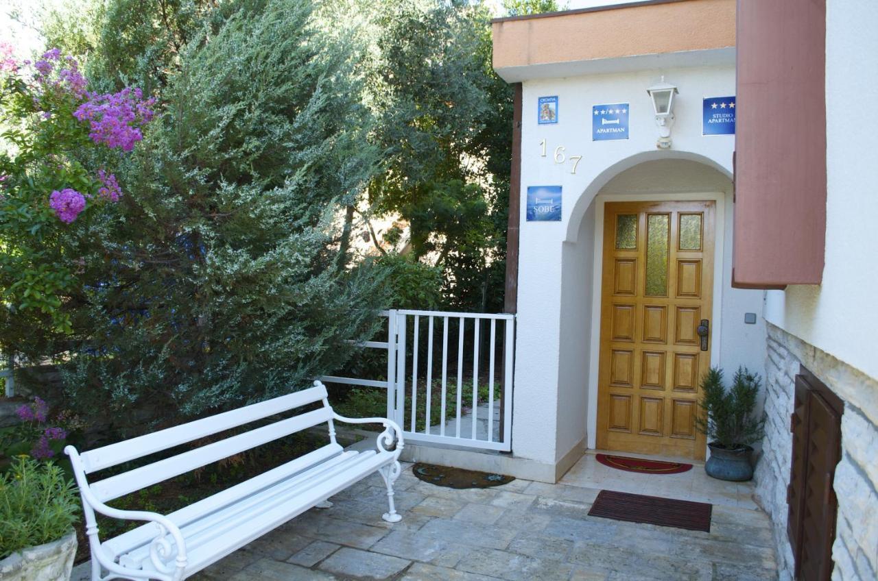 Pansion Adria Hotel Sveti Filip i Jakov Buitenkant foto